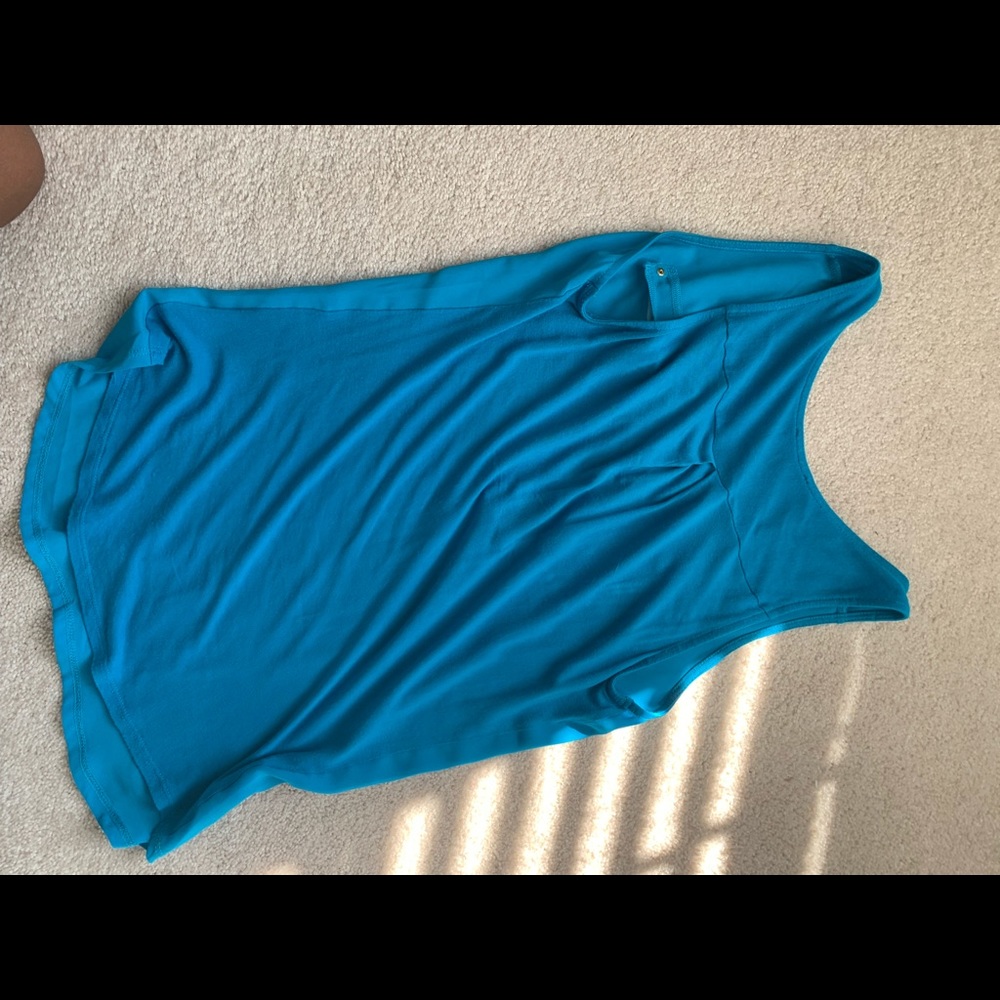 Express Top - Picture 3 of 4